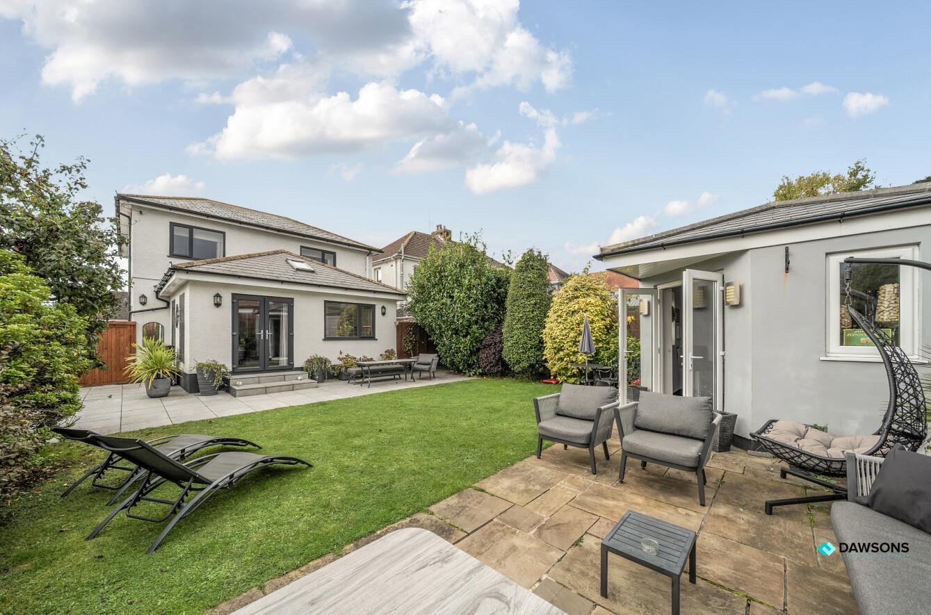 Manselfield Road, Murton, Swansea, SA3 3AG